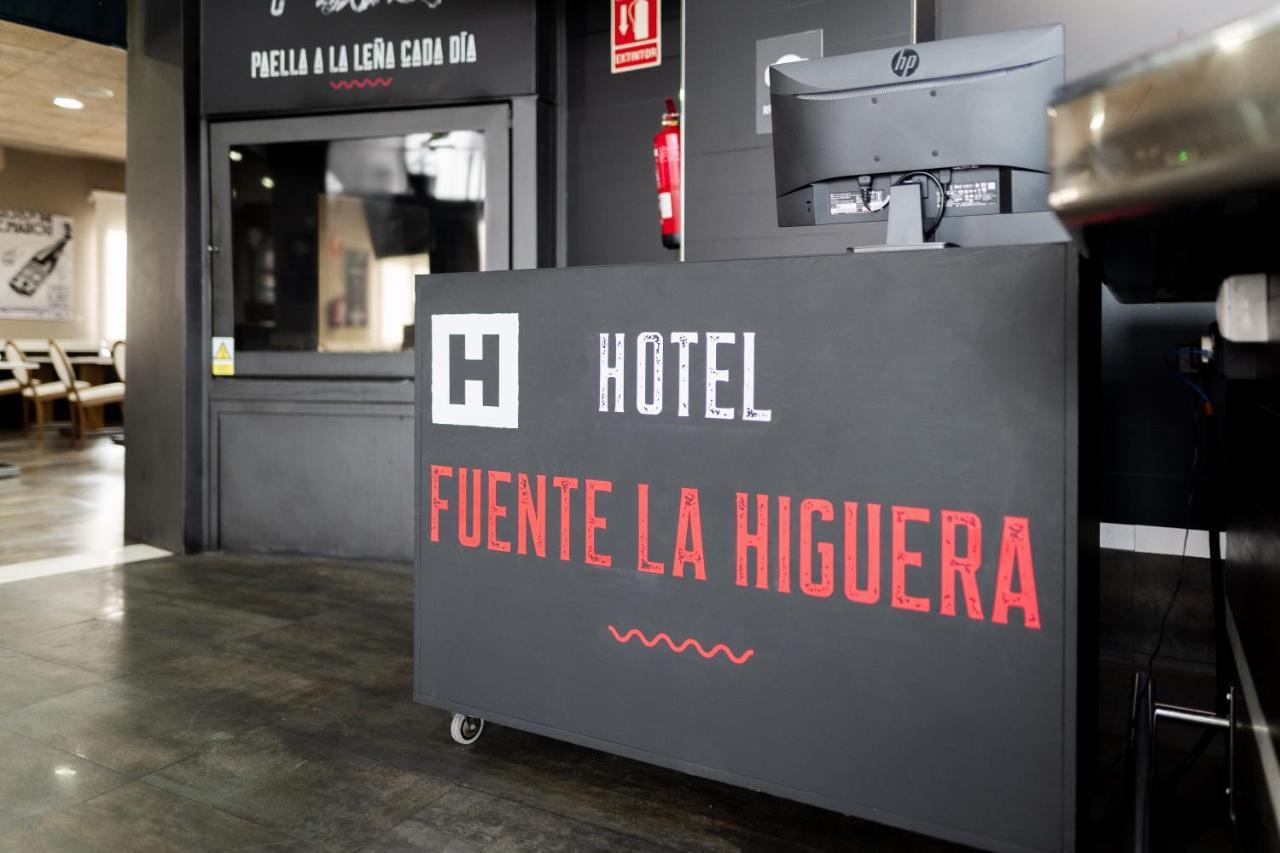 As Hoteles Fuente La Higuera Direccion Albacete La Font de la Figuera Dış mekan fotoğraf