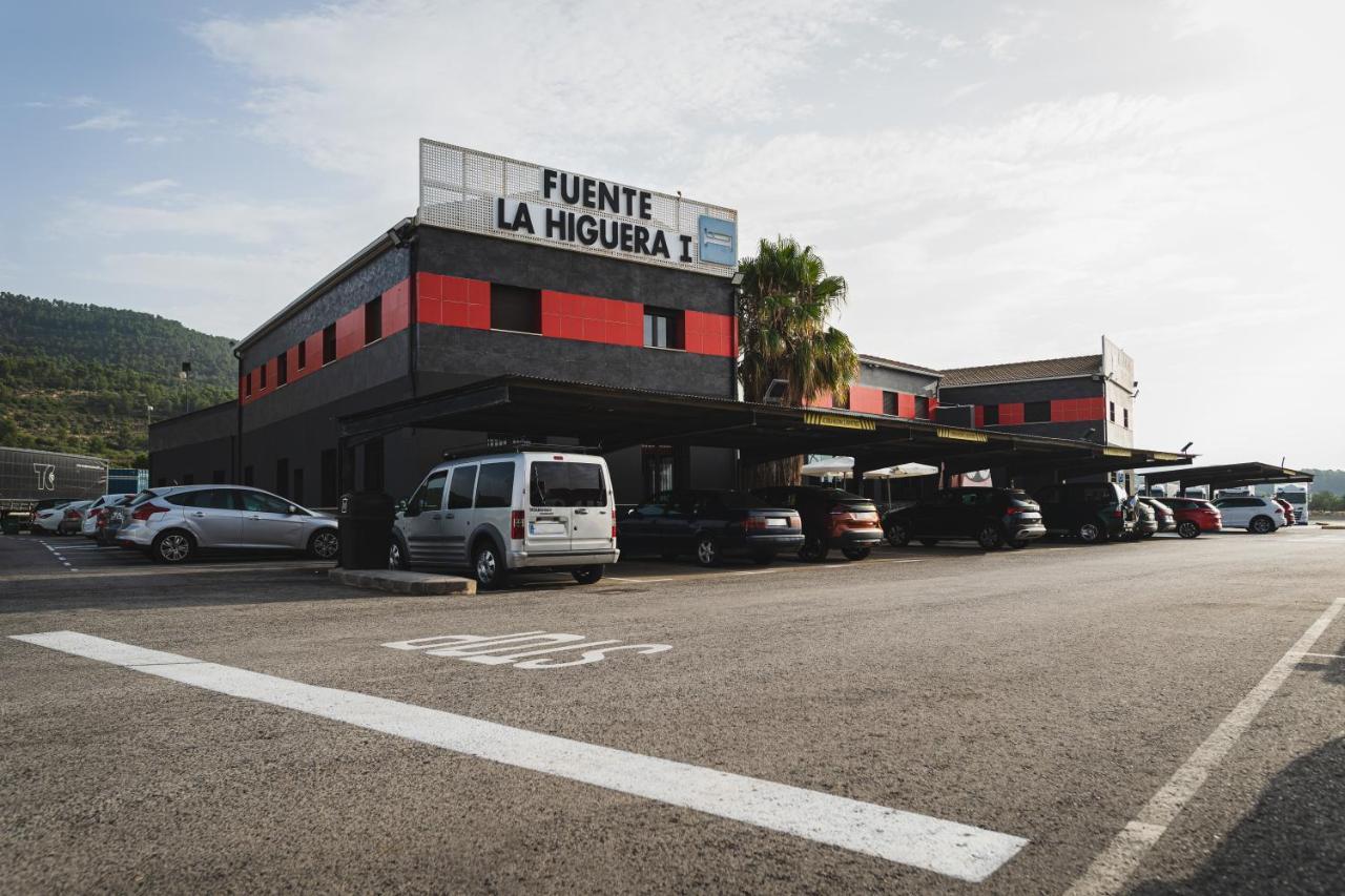 As Hoteles Fuente La Higuera Direccion Albacete La Font de la Figuera Dış mekan fotoğraf