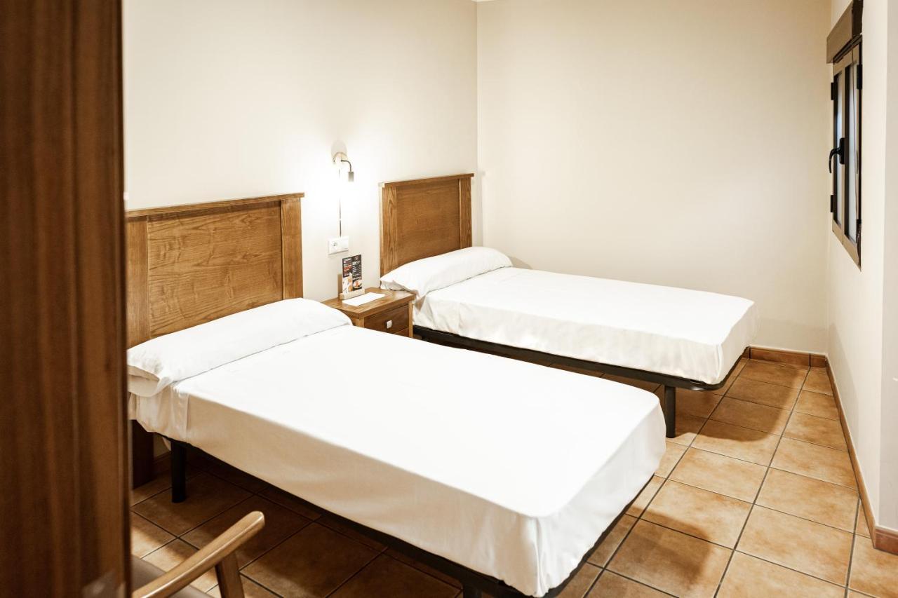 As Hoteles Fuente La Higuera Direccion Albacete La Font de la Figuera Dış mekan fotoğraf